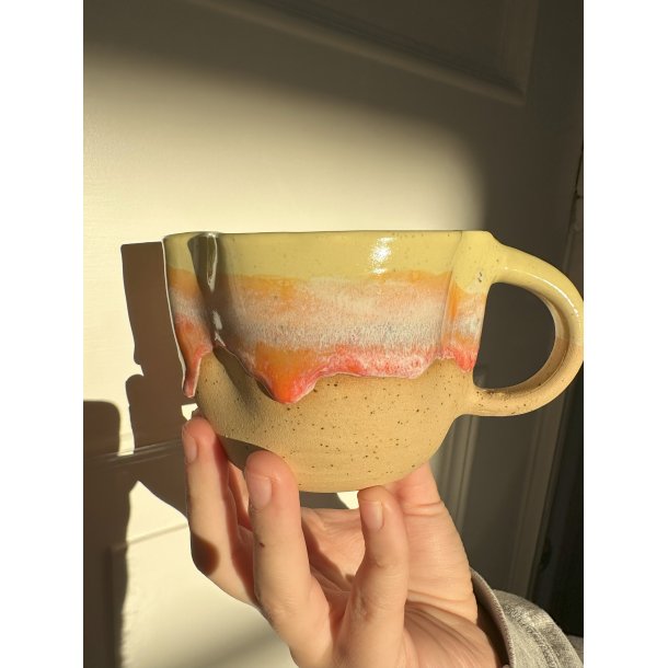 Krlle krus i sart gul og orange lbegalsur